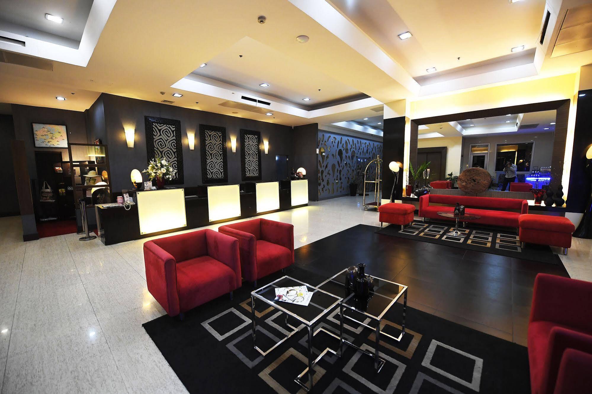 Paseo Premiere Hotel Santa Rosa  Eksteriør bilde